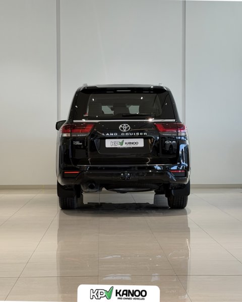 TOYOTA LC 300 GX-R 2024 3500 CC TURBO thumbnail 5