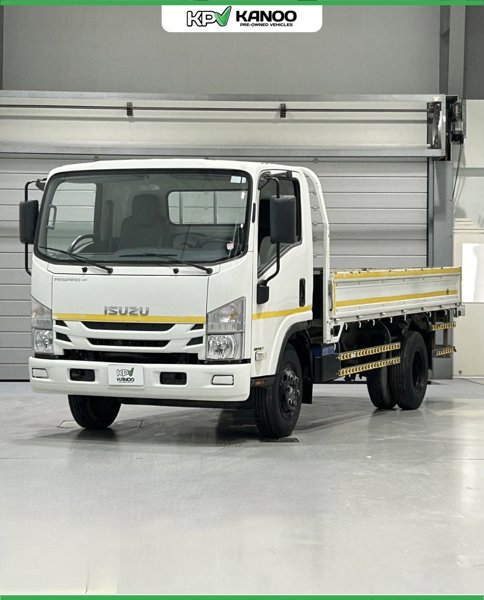 Isuzu NPR LWB CARGO TRUCK 3.0L 2023  