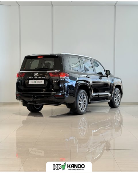 TOYOTA LC 300 GX-R 2024 3500 CC TURBO thumbnail 4